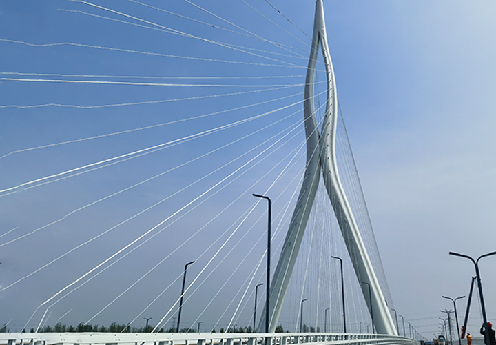 安顺城市地标钢结构桥塔